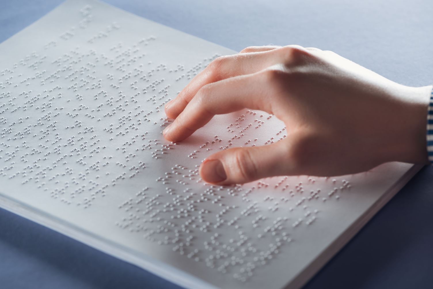 Tekst-in-braille